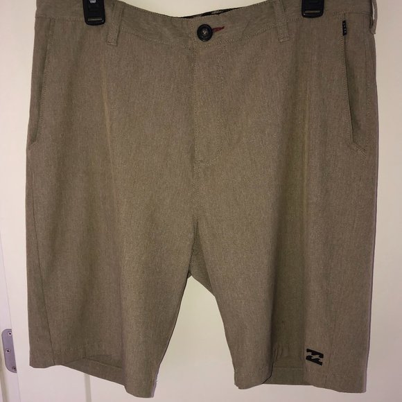 Billabong Platinum X board shorts sz 34 NWOT - Picture 1 of 7
